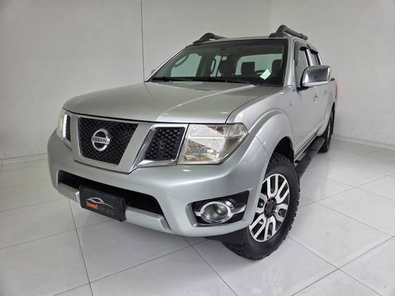NISSAN FRONTIER 2.5 SL 4X4 CD TURBO ELETRONIC DIESEL 4P AUTOMÁTICO